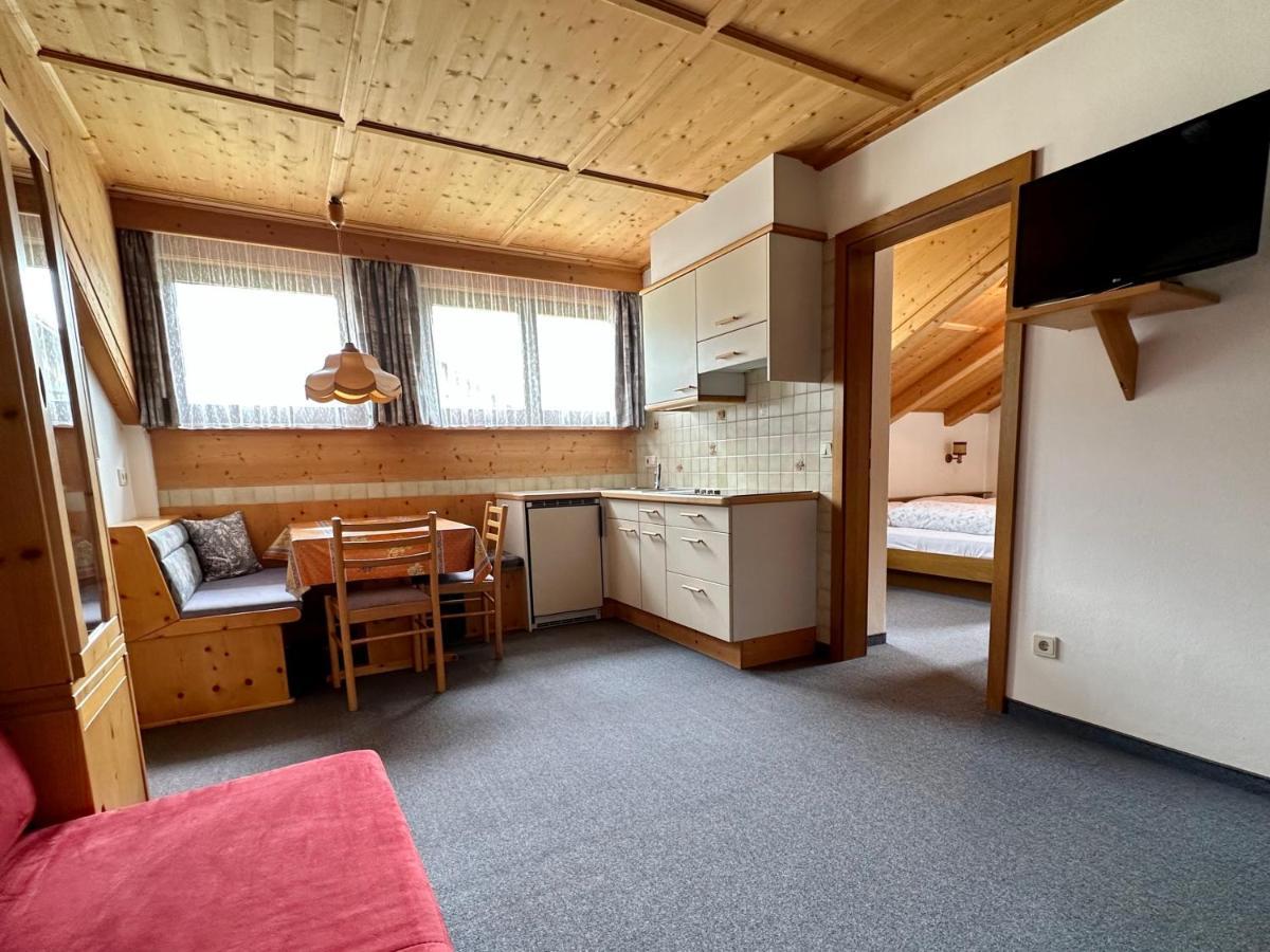 Apartments Gasser Monguelfo-Tesido / Welsberg-Taisten Eksteriør bilde